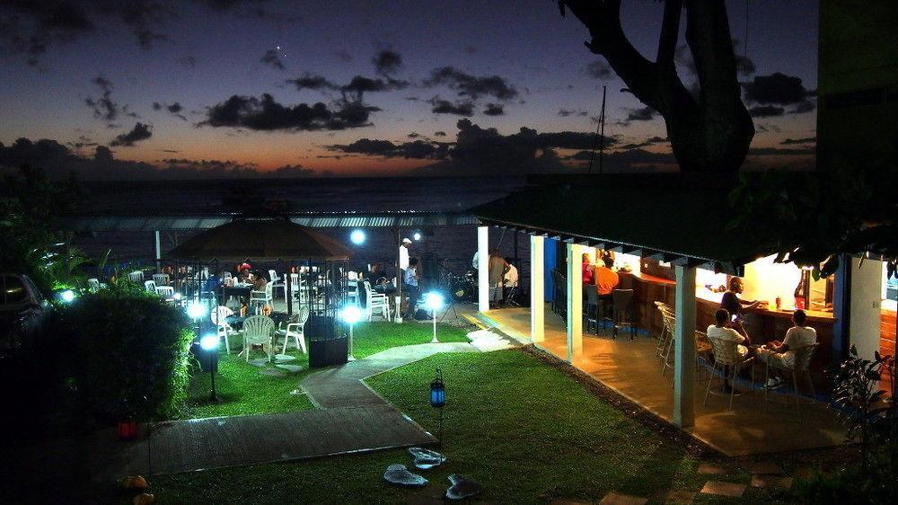Castle Comfort Lodge โรโซ ภายนอก รูปภาพ